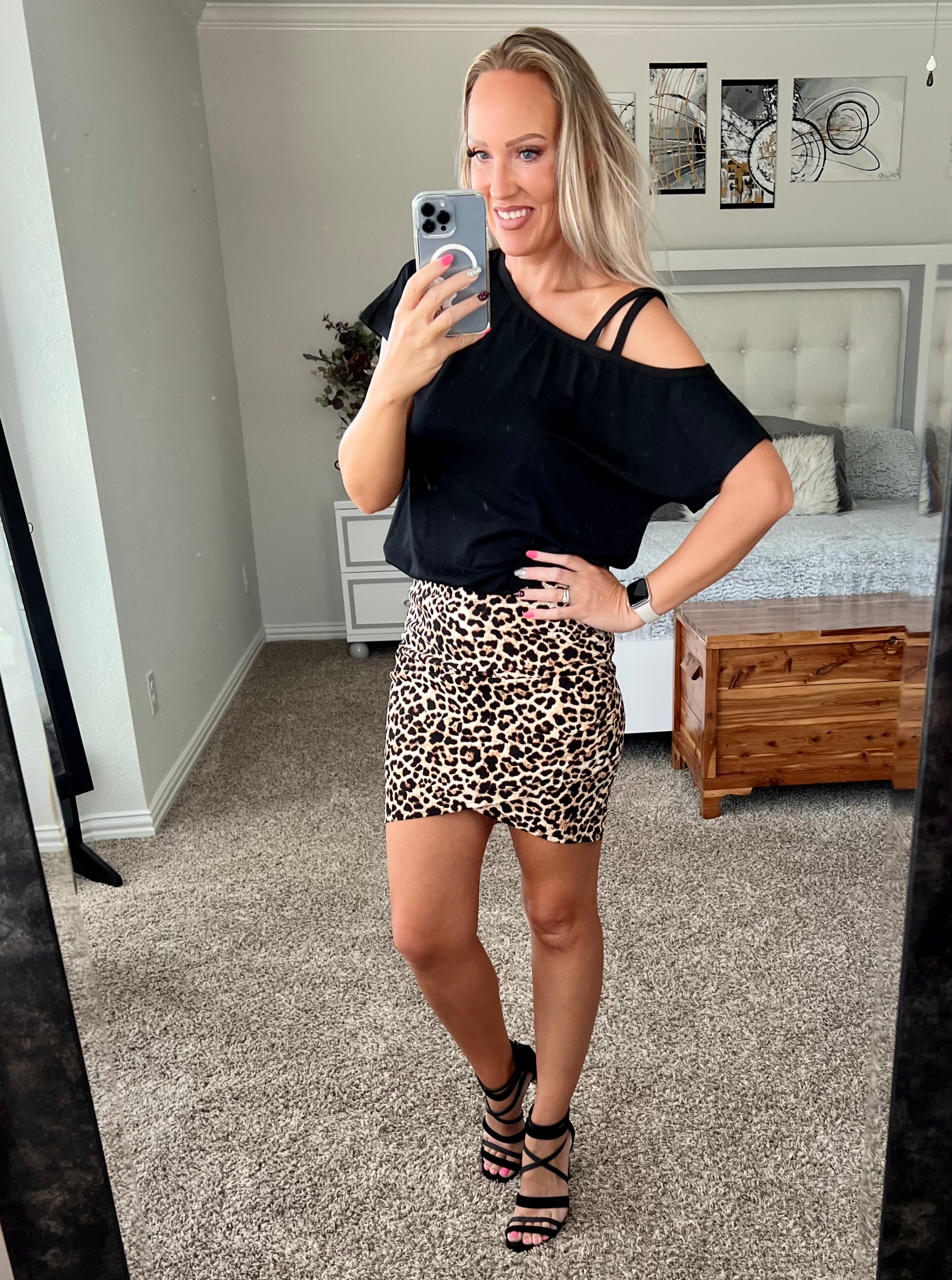 Cheetah mini outlet skirt outfit