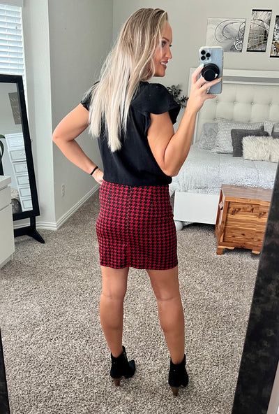 Holly Houndstooth Slit Mini Skirt