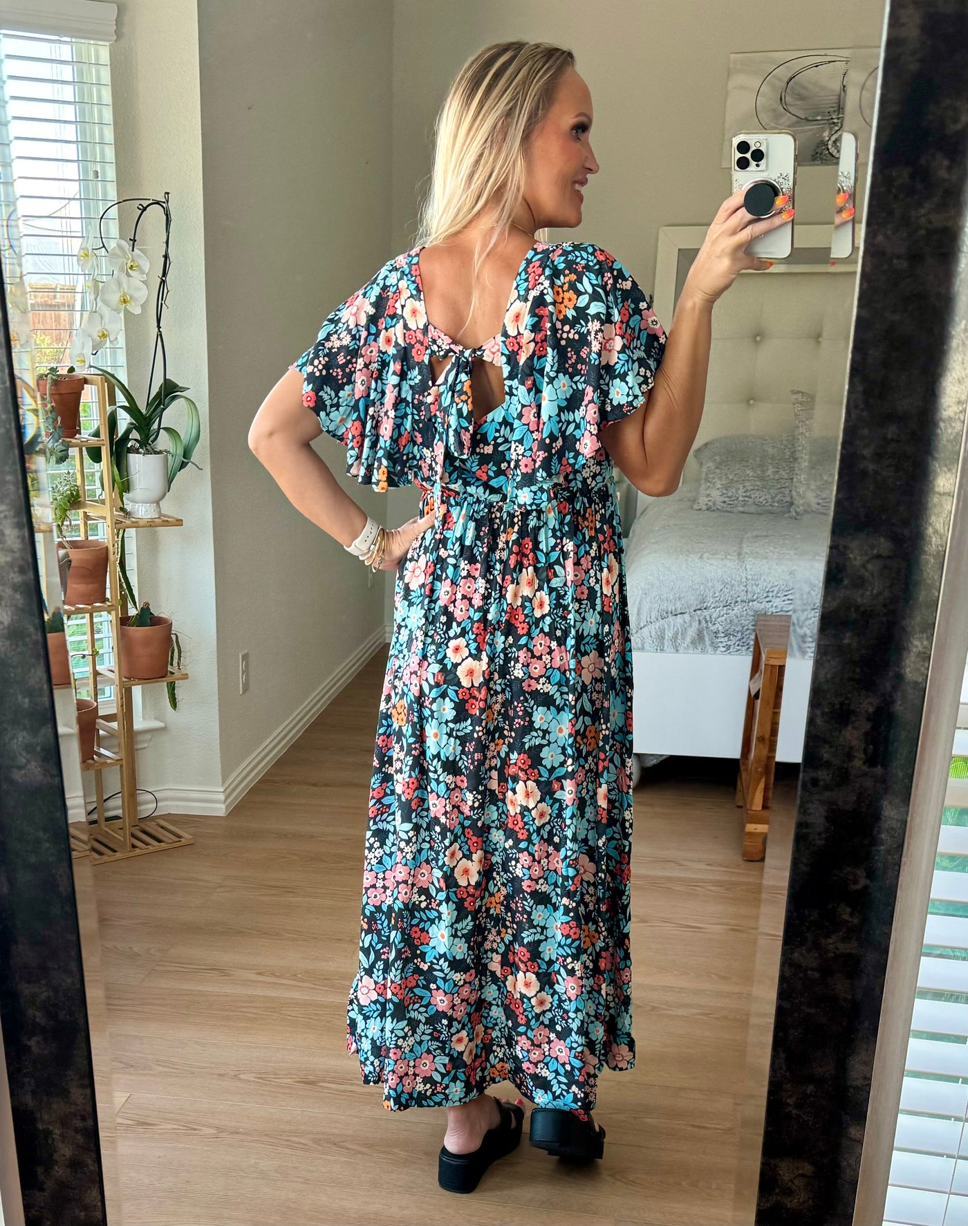 Sophia Tie Back Floral Round Neck Half Sleeve Maxi Dress