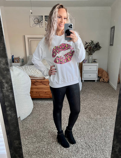 Pink Leopard lips graphic top